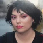 sofia gomez pisa perfil | De Tinder y un par de millennials | Ornitorrinco