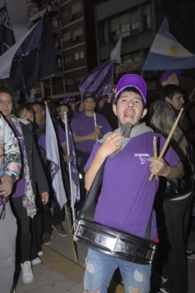 Milei y la banda presidencial23 | Javier Milei y la banda presidencial: balada para un presidente en re menor | Ornitorrinco