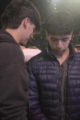 la fe mueve montanas y llena estadioss2525 | La fe mueve montañas y llena estadios | Ornitorrinco