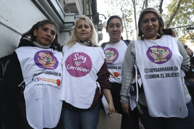 Marchar por la universidad estar sin poder sostener8 | ¿Alguien puede seguir estudiando? | Ornitorrinco