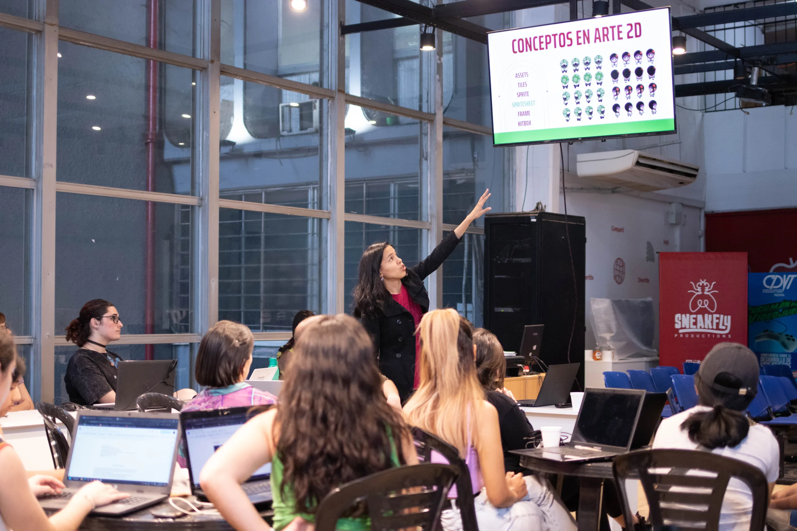 Programar futuros mujeres que reescriben la cultura del videojuego 4 scaled | Mujeres que reescriben la cultura del videojuego | Ornitorrinco